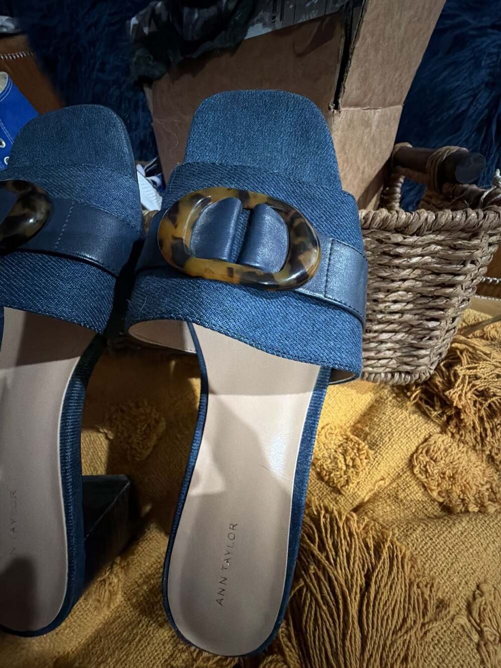 Ann Taylor Mules Size 9M Blue Denim Tortoise Buckle Block Heel Sandals